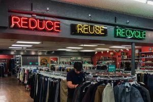 thrifting-indonesia