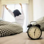 Membentuk rutinitas sehat di pagi hari tidak harus rumit atau melelahkan