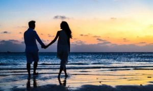 Traveling menyatukan hati bukan karena tempatnya, tapi karena bagaimana kita menghadirkan diri secara utuh dan saling melihat dengan jujur.