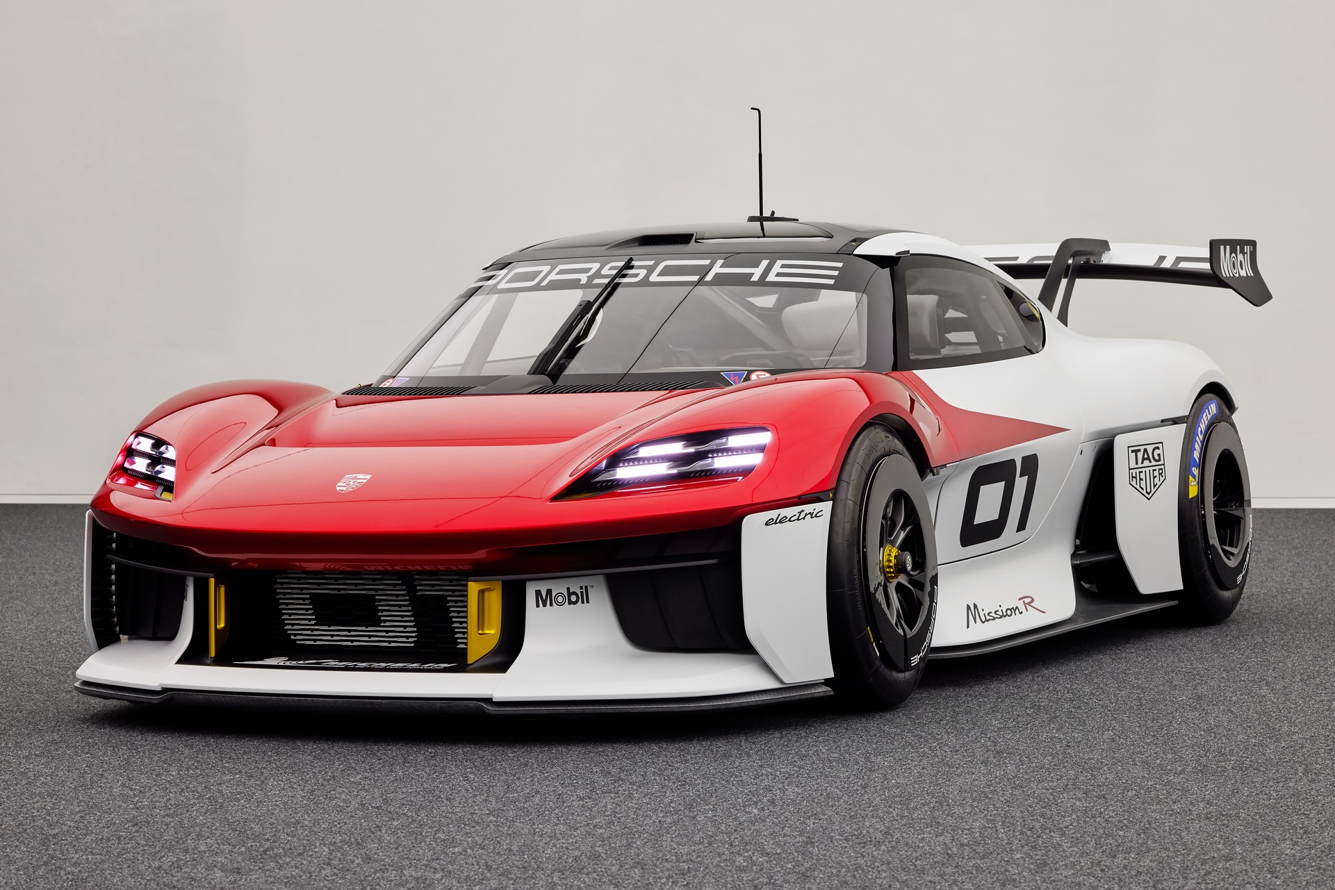 masa depan motorsport bukan lagi tentang kebisingan, melainkan efisiensi, kecepatan bersih, dan teknologi tanpa batas.