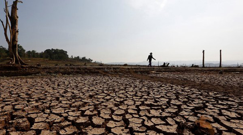Perubahan iklim telah memberikan dampak nyata terhadap ketersediaan air bersih, terutama melalui peningkatan suhu, perubahan pola curah hujan, dan degradasi lingkungan.