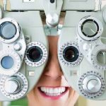Teknologi baru seperti ReLEx SMILE, ICL, dan Wavefront-Guided memberikan harapan baru bagi penderita mata minus yang ingin menghindari risiko LASIK.