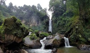 Tujuh coban terindah di Jawa Timur ini membuktikan bahwa provinsi ini menyimpan kekayaan alam yang luar biasa.